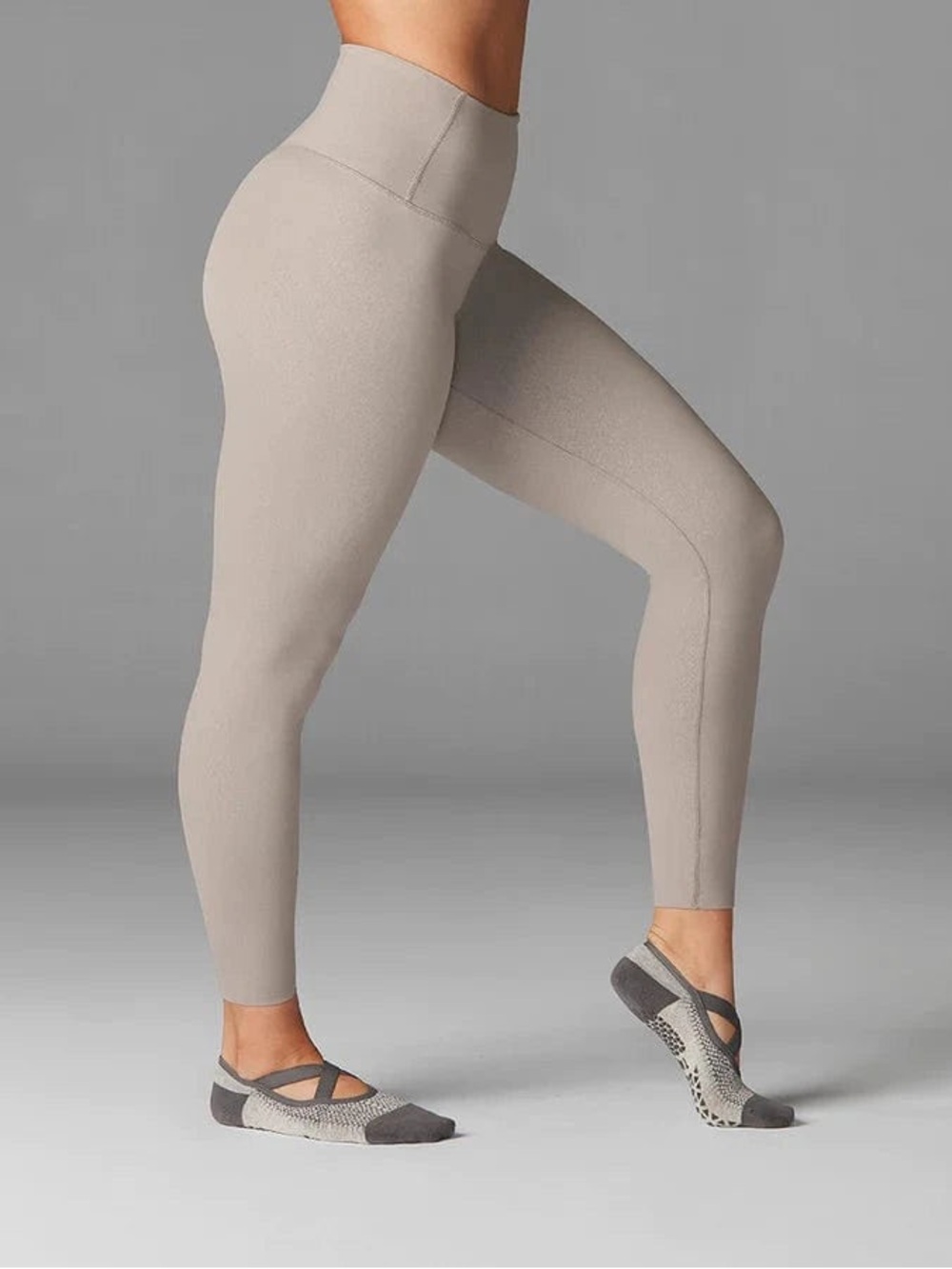 TAVI High Waisted 7/8 Leggings